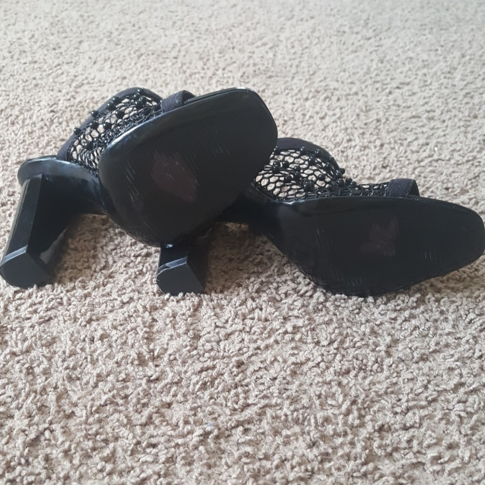SOLD! ZaraMuleNettedBeadedHeels - Picture 4 of 8